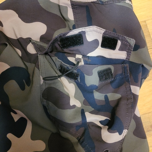 Volcom 30 men shorts - Picture 7 of 8